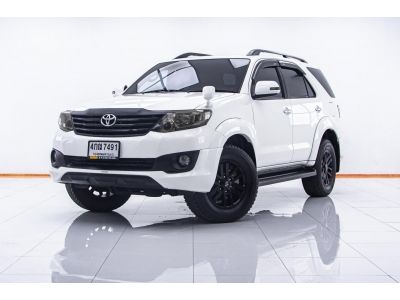 TOYOTA FORTUNER 2.7 V 2WD เบนซินแก๊ส LPG ปี 2012 ส่งบัตรประชาชน รู้ผลพิจารณาภายใน 30 นาที