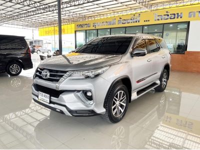 Toyota Fortuner 2.4 V (ปี 2018) SUV AT - 2WD รูปที่ 0