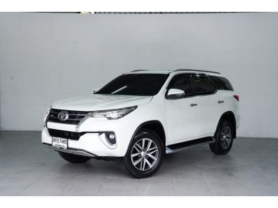 TOYOTA FORTUNER 2.4 V AT ปี 2019 สีขาว รูปที่ 0