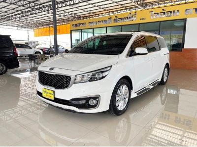 Kia Grand Carnival 2.2 EX ปี 2017 ไมล์ 30,000 Km