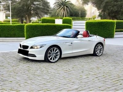 BMW Z4 sDrive23i Roadster​ ปี 2010 เจ้าของเดียว สีขาว วิ่ง 5x,xxx km.