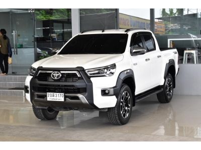 TOYOTA HILUX REVO 2.4 MID PRERUNNER ปี 2023 ไมล์ 44,xxx Km