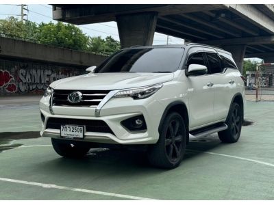 Toyota Fortuner 2.8 TRD SPORTIVO 4WD 2018