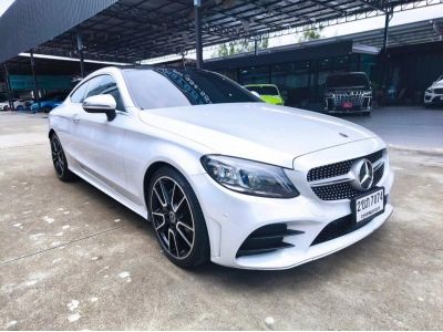 2019 BENZ C200 COUPE AMG DYNAMIC สีขาว wrap เทา ภายในแดง วิ่งน้อยเพียง 69,XXX KM. รูปที่ 0