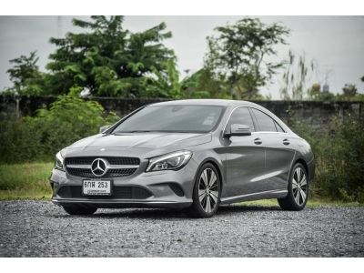 Mercedes-Benz CLA200 1.6 Urban AT ปี 2017 ไมล์ 97,xxx Km