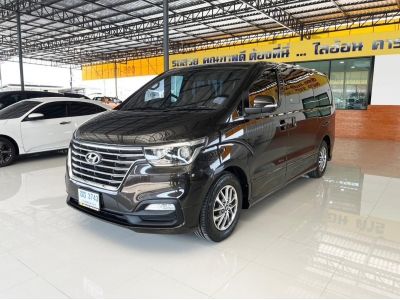 Hyundai H-1 2.5 Deluxe ปี 2019 ไมล์ 108,xxx Km