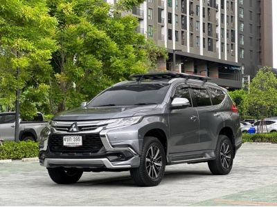 Mitsubishi Pajero 2.4 GT Premium  โฉมไมเนอร์เชนจ์ สีเทาดำ ปี 2018