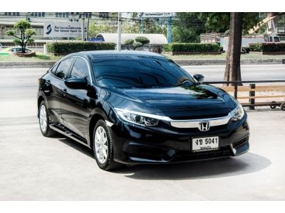 HONDA CIVIC FC มือสอง 1.8 E i-VTEC ปี2018 เบนซิน เกียร์ออโต้ สีดำ บอดี้เดิมๆสวยกริ๊บๆ ฟรีดาวน์ ฟรีส่งรถ รูปที่ 0