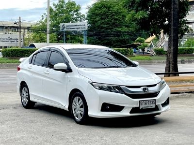 HONDA CITY มือสอง 1.5 S i-VTEC ปี 2016 เกียร์ออโต้ สีขาว เลขไมล์ 131275 Km ฟรีดาวน์ ฟรีส่งรถ