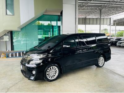 TOYOTA VELLFIRE 2.4 ZG Edition ปี 2015