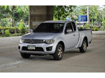 Mitsubishi Triton 2.4 GLX Cab MT 2011 รูปที่ 0