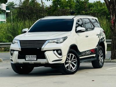 TOYOTA FORTUNER 2.4 V 2WD ปี 2017 ไมล์ 17x,xxx Km รูปที่ 0