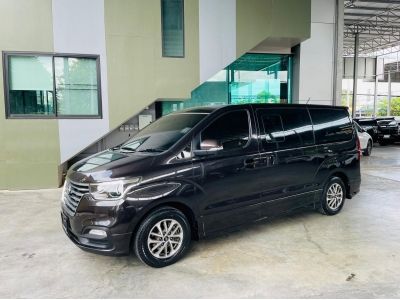 HYUNDAI H1 2.5 DELUXE ปี 2019