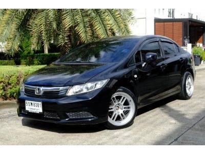 Honda Civic FB 1.8s  เครื่องยนต์: เบนซิน เกียร์:AT ปี:2013 สี: ดำ ไมล์ : 9x,xxx กม. รูปที่ 0