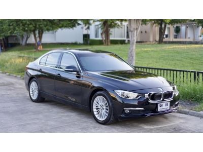 BMW 320d Iconic ปี 2017 สีดำ สีเดิมสวยฉ่ำ ไมล์น้อย ราคาดีๆ