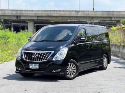 HYUNDAI H-1 ปี2018แท้ 2.5 Deluxe AT รถสวย พร้อมใช้ ฟรีดาวน์ รถบ้านมือเดีียว