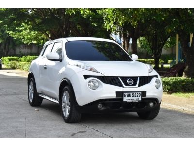 ไมล์ 120,000 กม. Nissan Juke 1.6V ปี2014 สีขาว ออโต้ เบนซิน