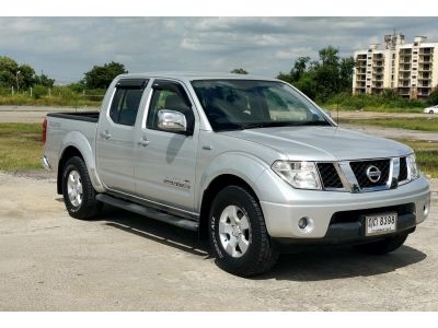 NISSAN NAVARA 2.5 LE CALIBRE DOUBLECAB  MT ปี 2011 ฟรีดาวน์ T.086-527-9533 รูปที่ 0