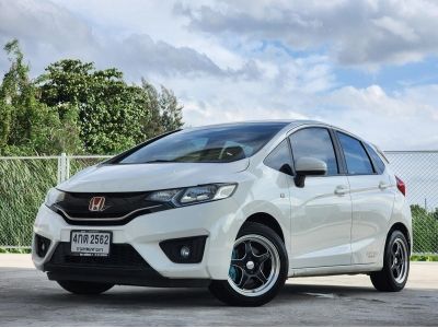 ผ่อน 5,742 HONDA JAZZ  GK 2015