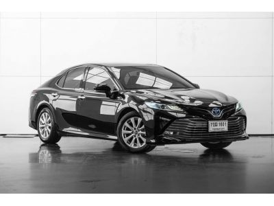 TOYOTA CAMRY 2.5 HYBRID ปี 2020 รถสวยมือเดียวพร้อมใช้งาน