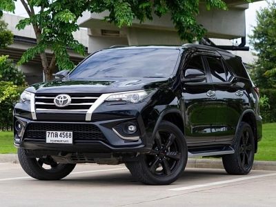 TOYOTA FORTUNER 2.8 V TRD Sportivo ll ปี 2018 รหัส 12AT4568