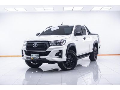 ผ่อน 10,467 TOYOTA REVO  ROCCO 2.4 SMARTCAB PRERUNNER 2019