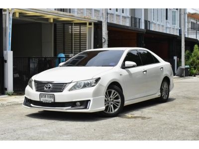 Toyota Camry Extremo 2.0G auto  ปี 2014