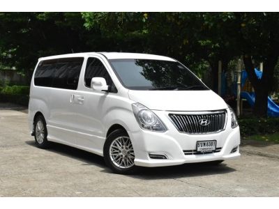 2017 HYUNDAI STAREX 2.5 ดีเซล AT