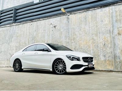 2019 Mercesdes Benz CLA250 AMG Dynamic White Art Edition โฉม W117 รูปที่ 0