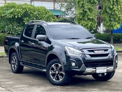 ขาย รถมือสอง ISUZU D-max DOUBLE CAB 3.0 V-Cross Z-Prestige 4WD 2017 ดีเซล สีดำ เกียร์ออโต้โฟวิล ฟรีดาวน์ ฟรีส่งรถทั่วไทย