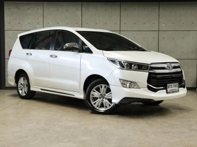 2019 Toyota Innova 2.8 (ปี 16-22) Crysta V Wagon AT