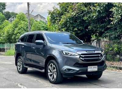 ISUZU MUX  SUV DVD  NAVI  3.0 ULTlMATE 2WD ปี 2021