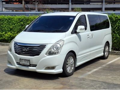 รถตู้ ฮุนได ปี 2011 HYUNDAI Grand Starex 2.5 VIP AT รถสวย พร้อมใช้ ฟรีดาวน์ รถบ้าน