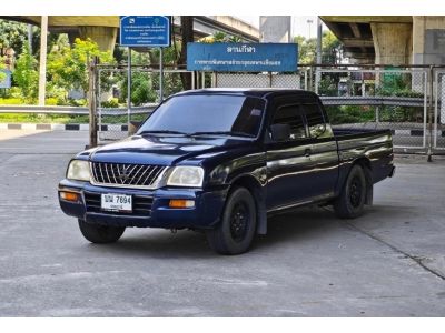 MITSUBISHI L200 STRADA 2.8 Mega Cab MT 2002