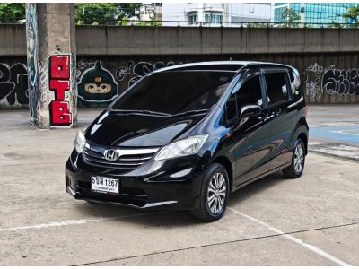 Honda FREED 1.5 SE AT 2013