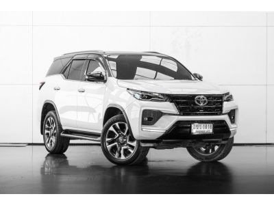 TOYOTA FORTUNER 2.4 COMMANDER 2WD ปี 2022