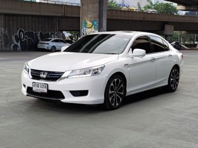 Honda Accord 2.0 Hybrid Tech 2015 มือเดียว ซื้อสดไม่มี Vat7% ไม่มีค่าธรรมเนียม