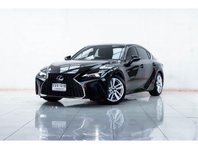 LEXUS IS 300 h 2.5 LUXURY HYBRID 2024