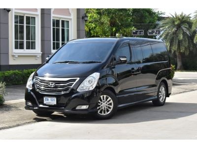 HYUNDAI H1 2.5 Deluxe auto ปี  2015