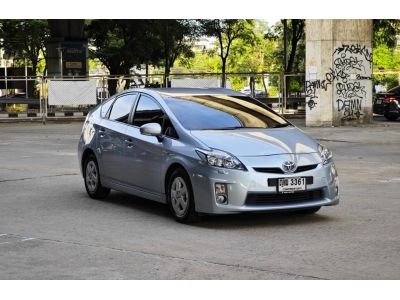 Toyota Prius 1.8 Hybrid AT CVT ปี 2011