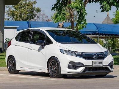 HONDA JAZZ 1.5 RS(MNC) จดทะเบียนปี 2019 ไมล์ 113,xxx km.