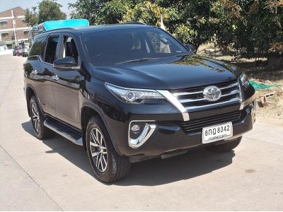 Toyota Fortuner 2.8 V 2WD ปี 2019