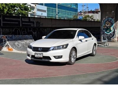 Honda Accord G9 2.0 EL 2013