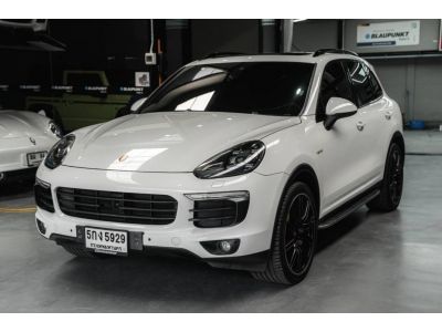 PORSCHE CAYENNE 3.0 S E-HYBRID ปี2017 วิ่งไป 57,000 mi