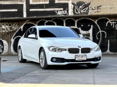 BMW 320i Luxury F30 ปี2015