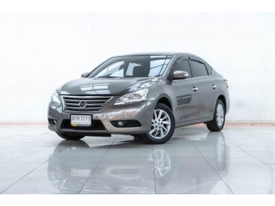 NISSAN SYLPHY 1.8 V  2014