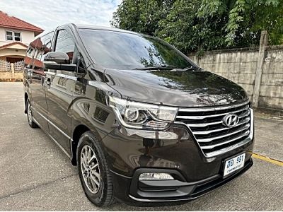 Hyundai H1 2.5 Elite ปี 2018 รถมือเดียวสภาพสวยตัวรถพร้อมใข้