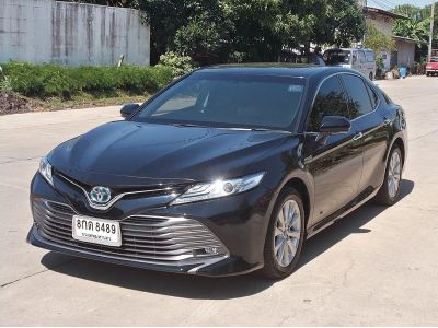 Toyota Camry 2.5 Hybrid ปี 18จด19