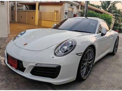 Porsche​ 911​ Carera​ S​ 2018 สีขาวหลังคาแก้ว ภายในแดง มือเดียวเลขไมล์​ 16,xxx km.