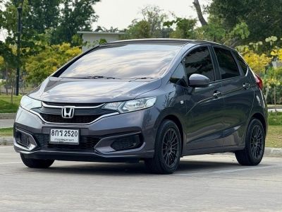 HONDA JAZZ 1.5 S (AS) ปี 2019 ไมล์ 111,xxx km.